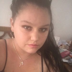 Meet your Posher, Mikala